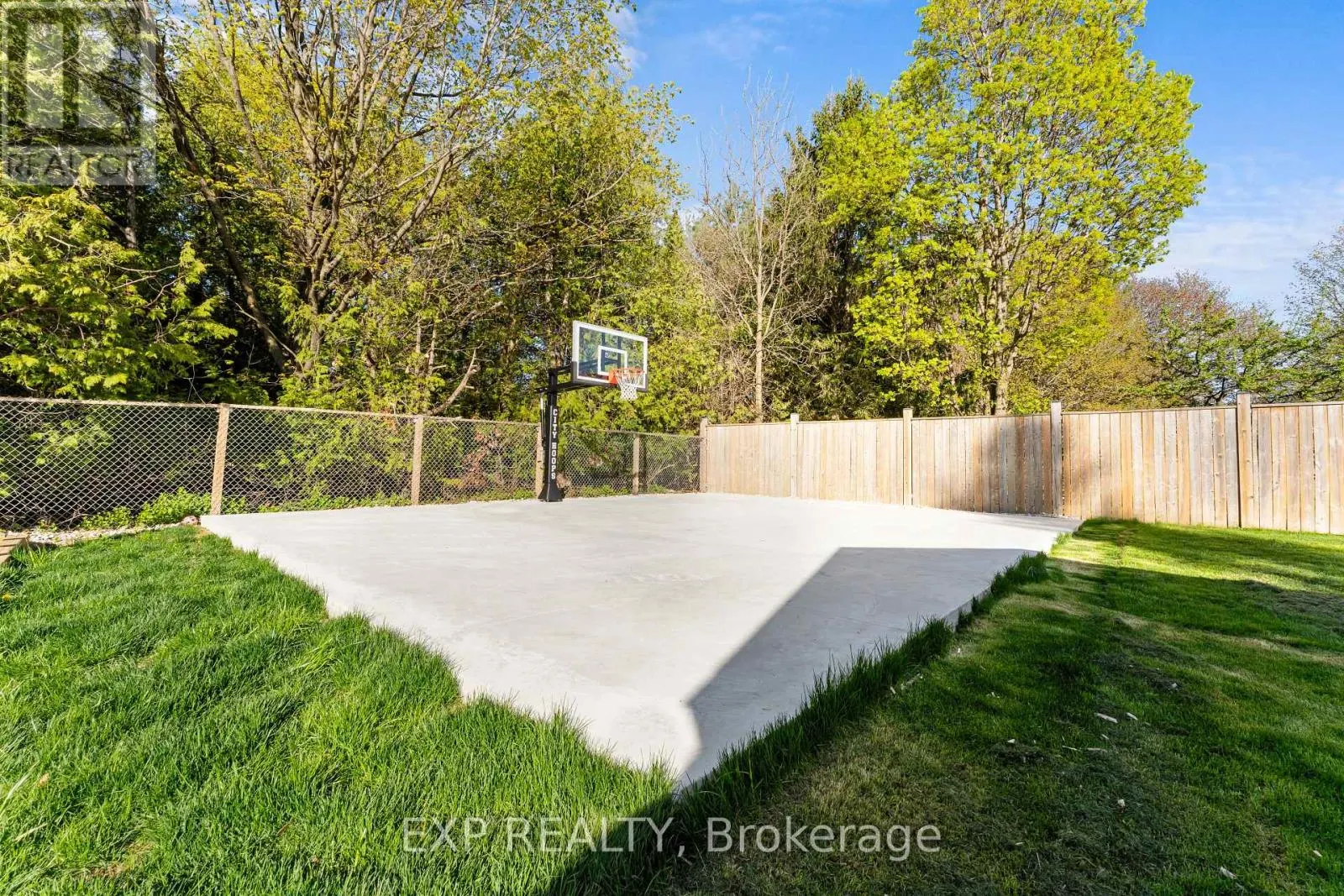 13379 TRAFALGAR ROAD