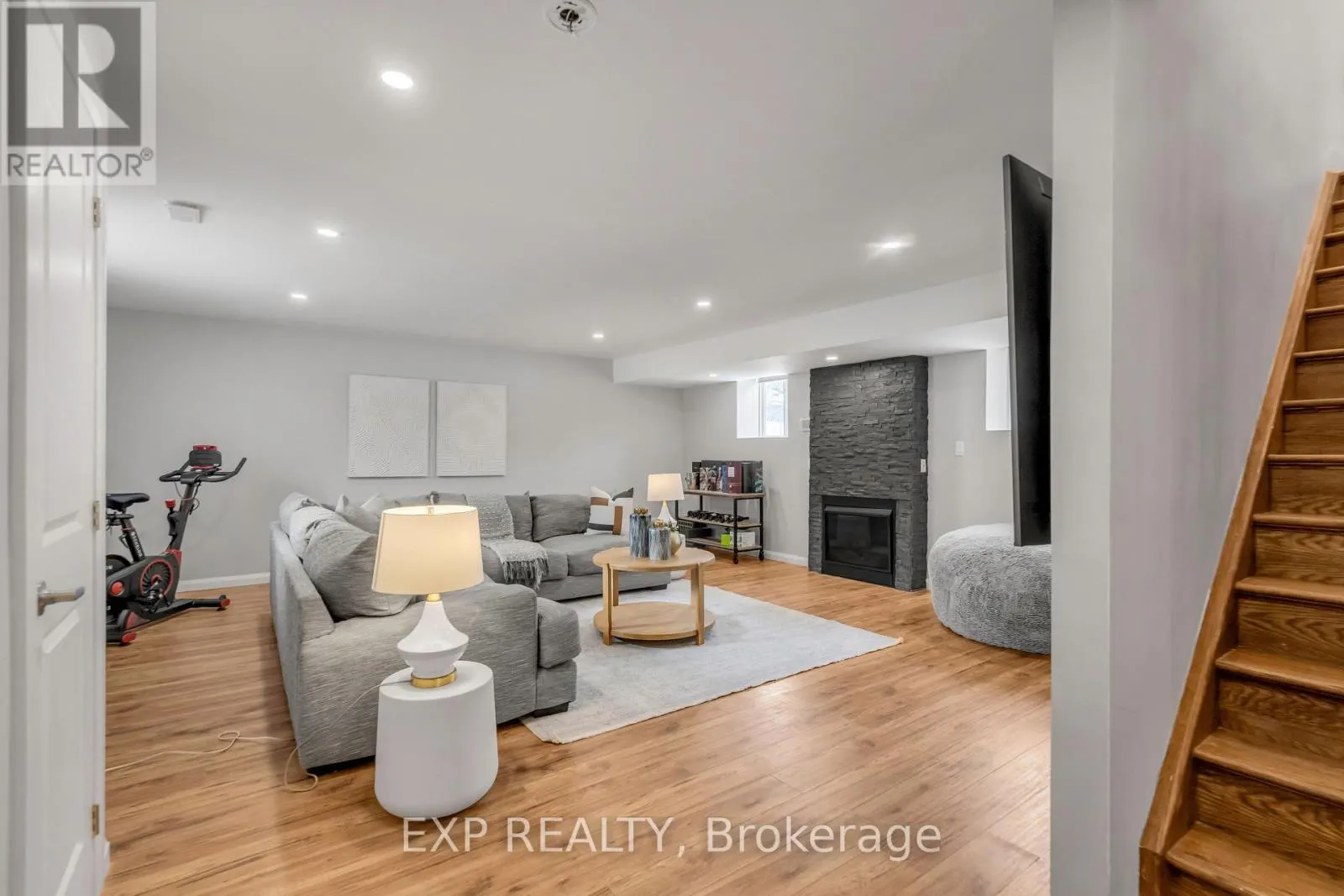 13379 TRAFALGAR ROAD
