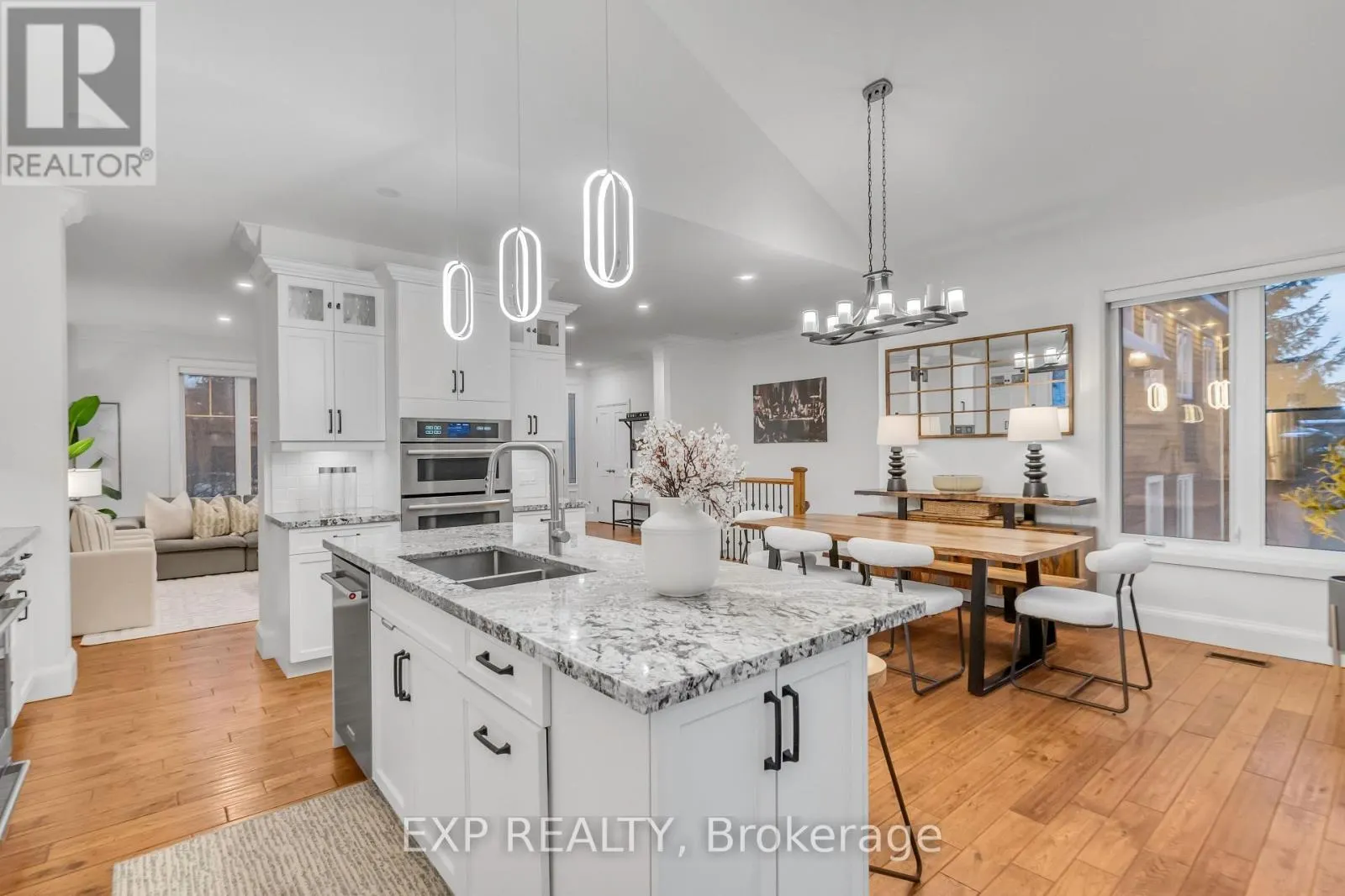 13379 TRAFALGAR ROAD