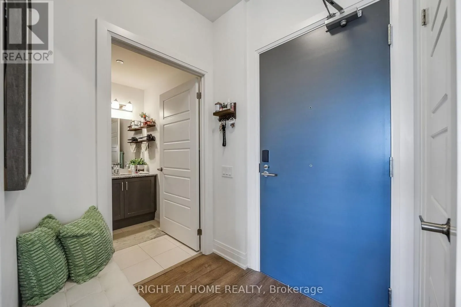 218 - 3265 CARDING MILL TRAIL
