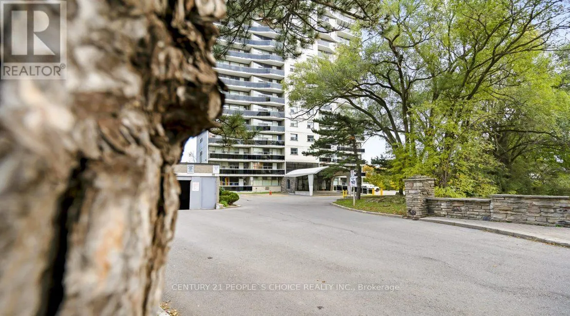 1705 - 30 SPEERS ROAD
