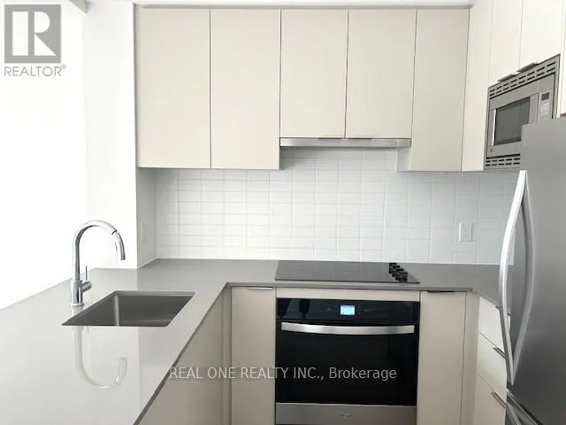 1610 - 3079 TRAFALGAR ROAD