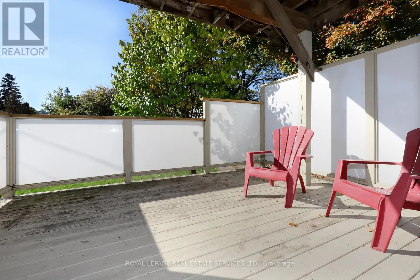 MAIN FLOOR - 13 BENSON AVENUE