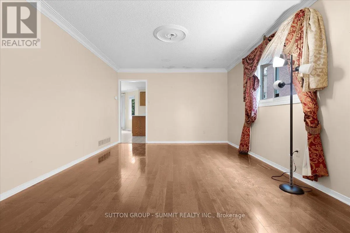 102 SUNFOREST DRIVE