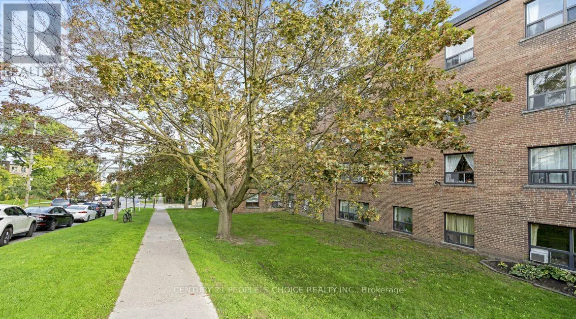 13 - 183 BERRY ROAD