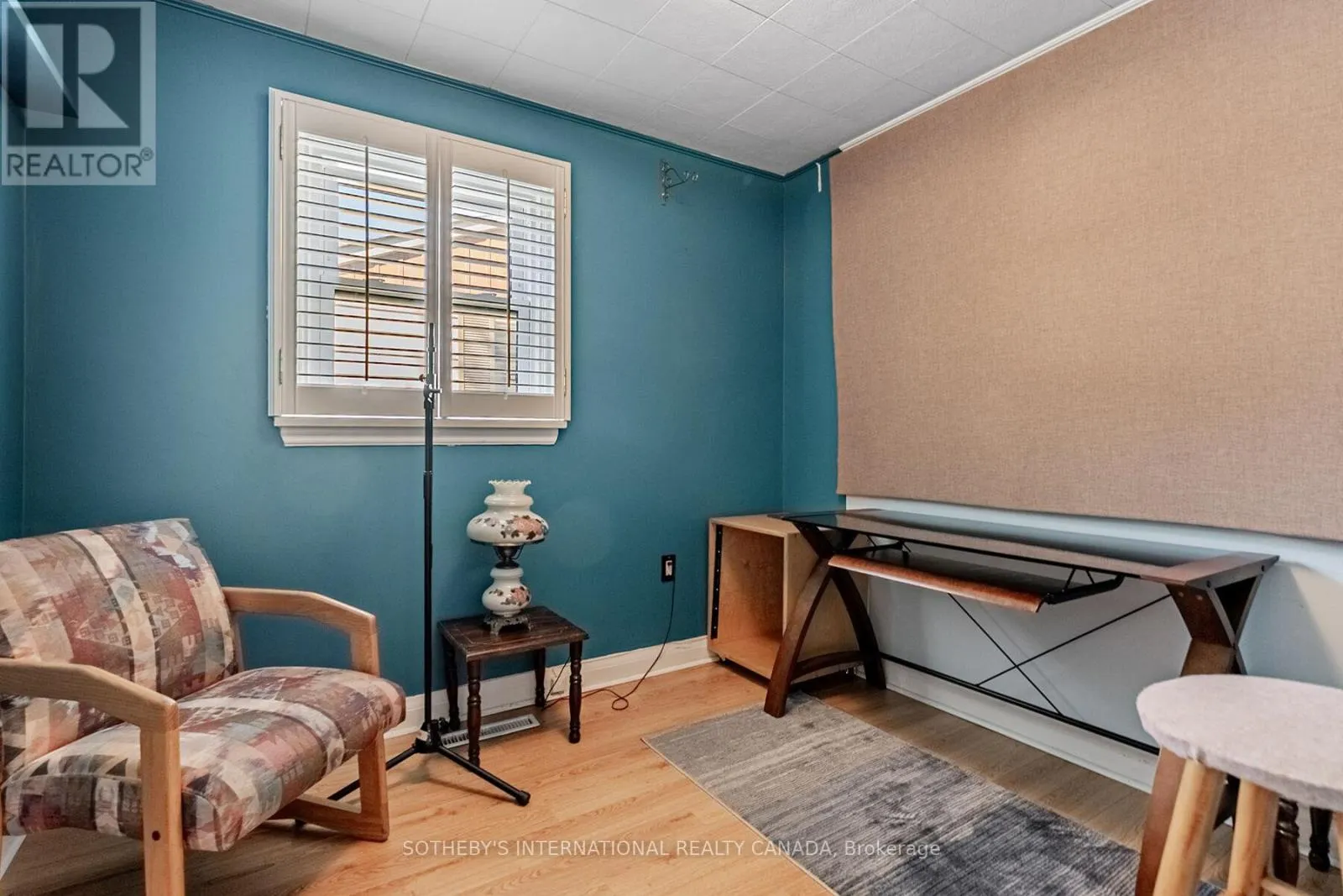1218 LAKEBREEZE DRIVE