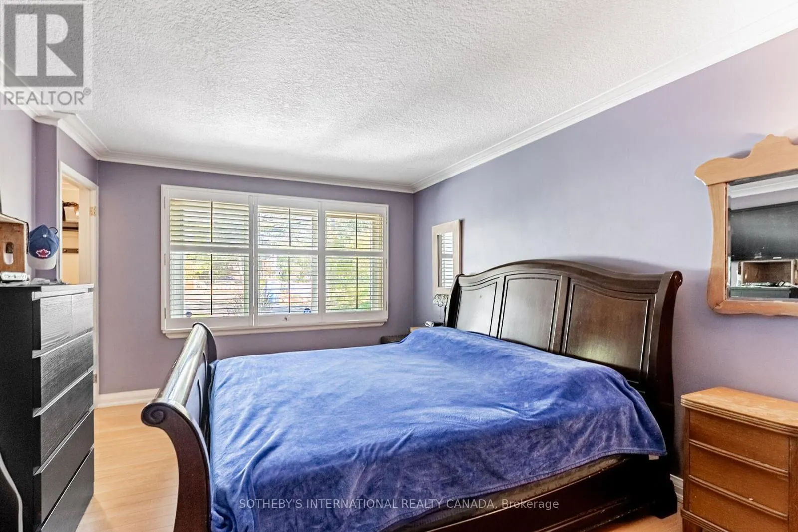 1218 LAKEBREEZE DRIVE