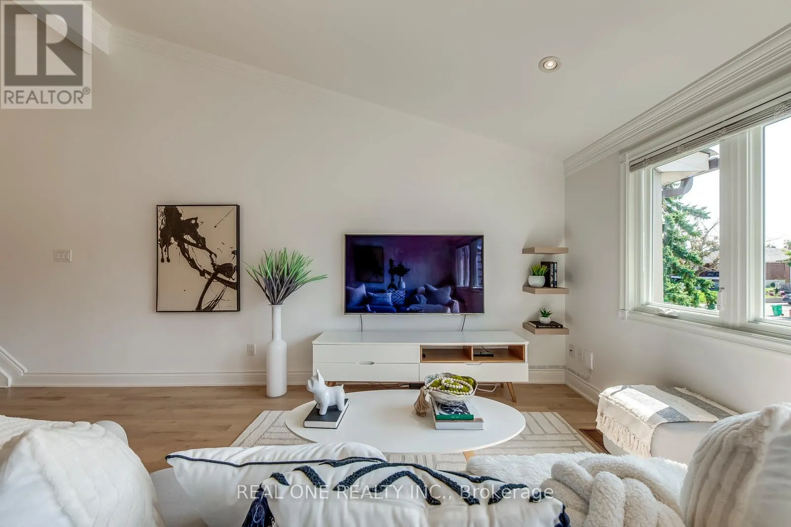 3291 FIELDGATE DRIVE
