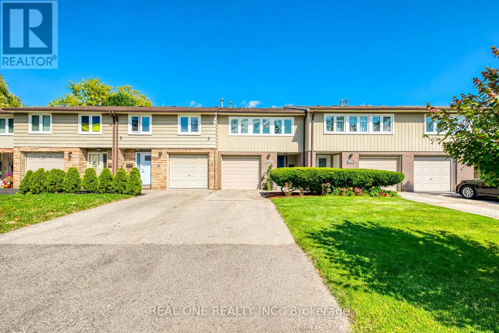 3291 FIELDGATE DRIVE