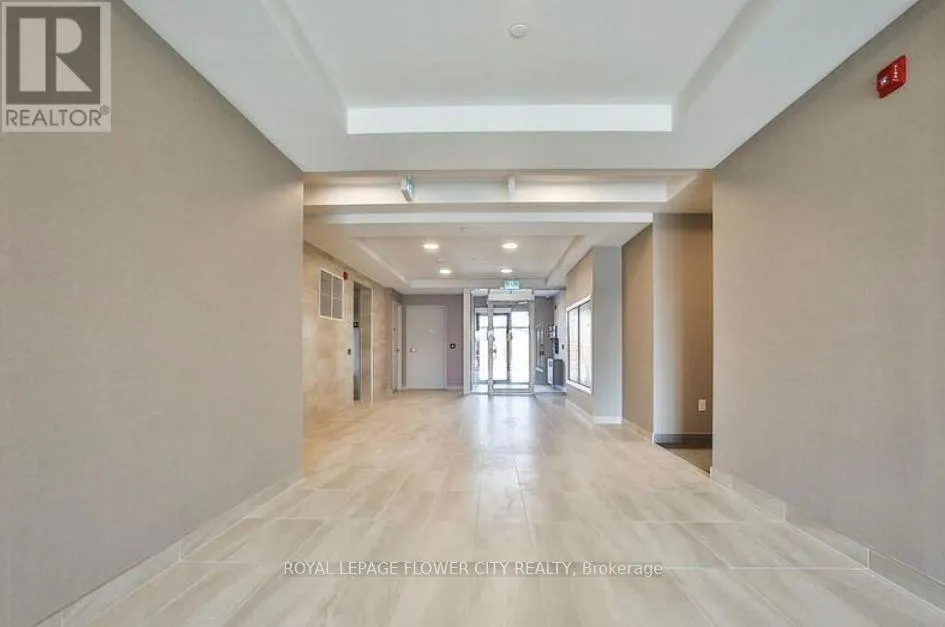 58 SKY HARBOUR DRIVE