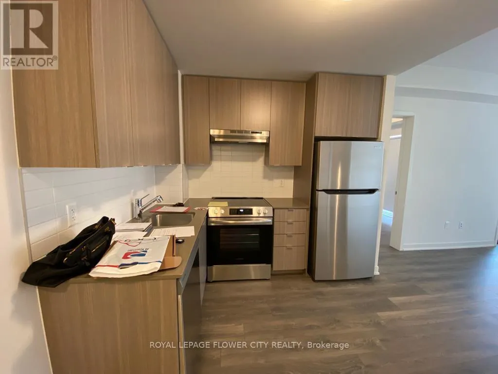 58 SKY HARBOUR DRIVE