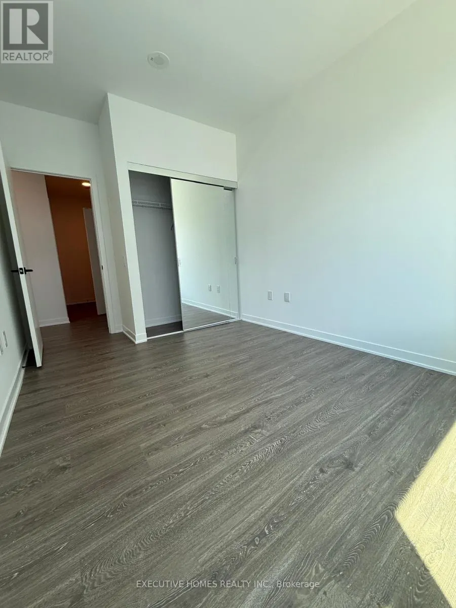 705 - 2495 EGLINTON AVENUE W