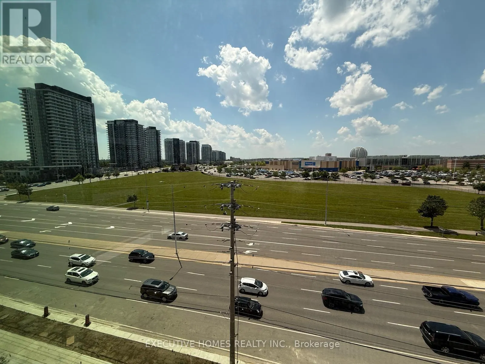 705 - 2495 EGLINTON AVENUE W