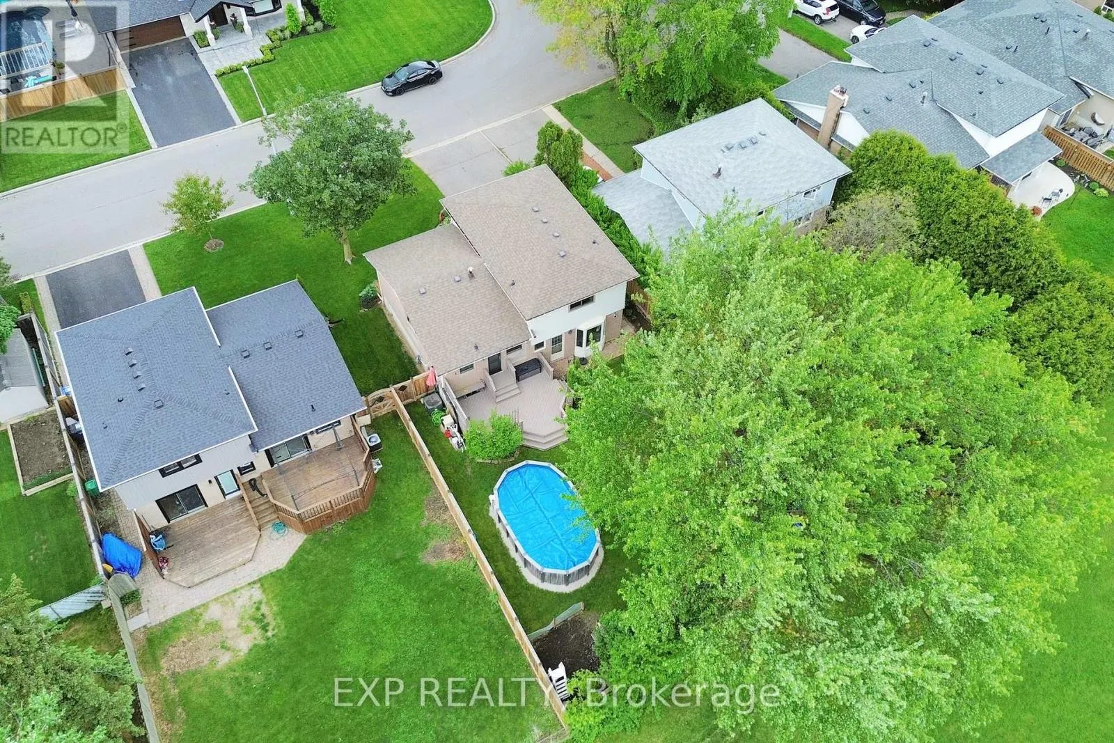5 LOCKTON CRESCENT