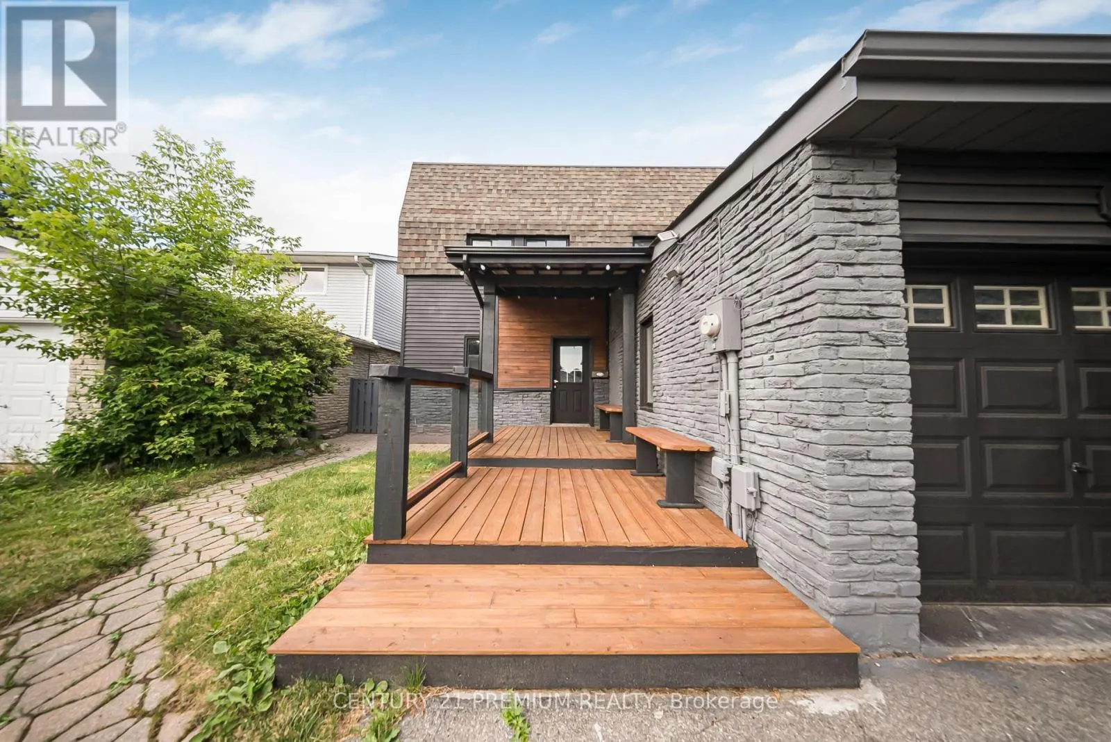 3 GARLAND COURT