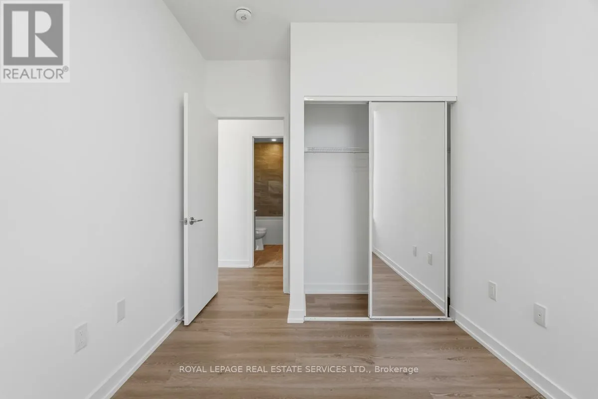 502 - 395 SQUARE ONE DRIVE