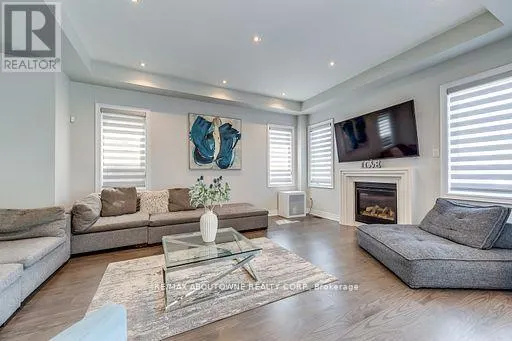 19 RAINDROP TERRACE