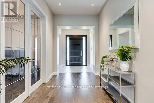 19 RAINDROP TERRACE