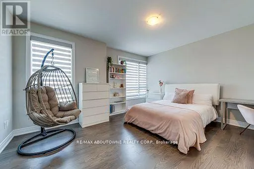 19 RAINDROP TERRACE