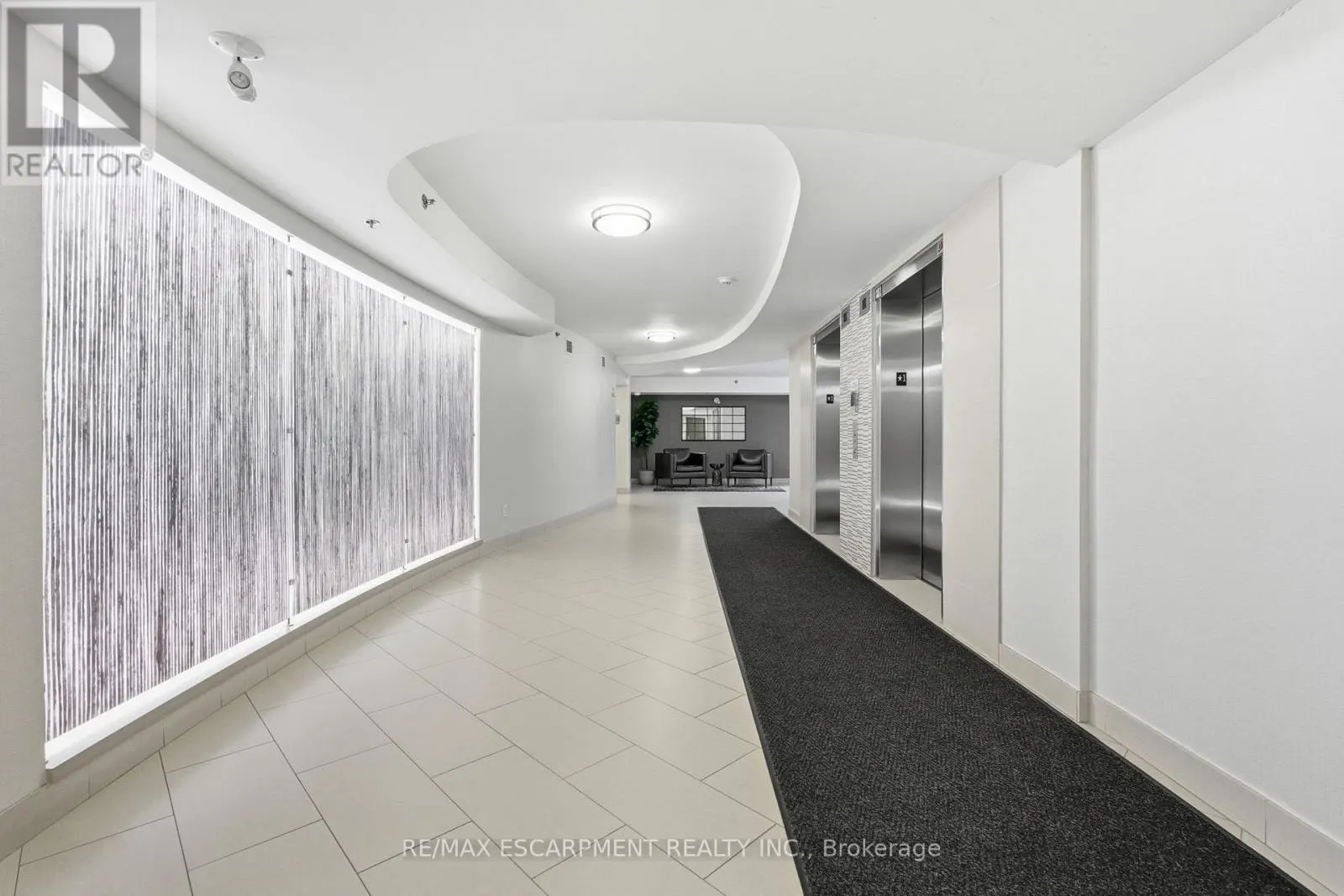 427 - 3060 ROTARY WAY