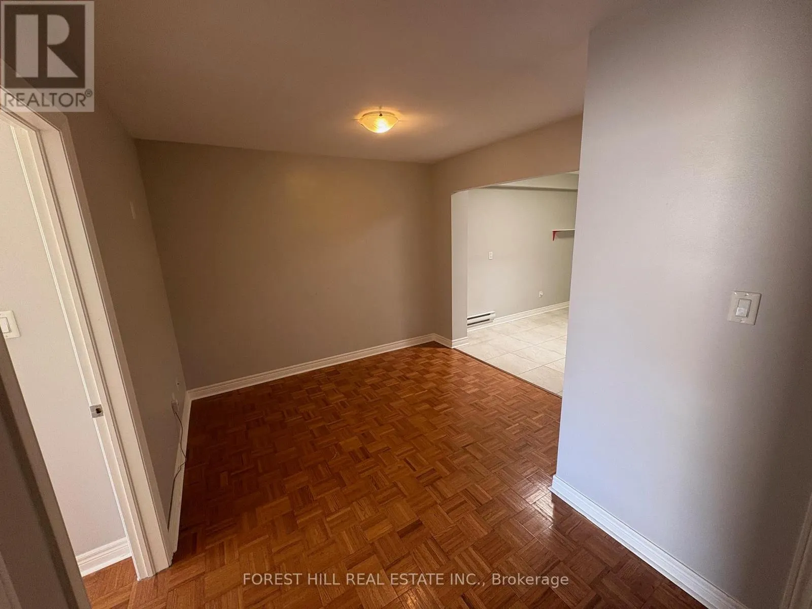 2 - 341 LAKESHORE ROAD E