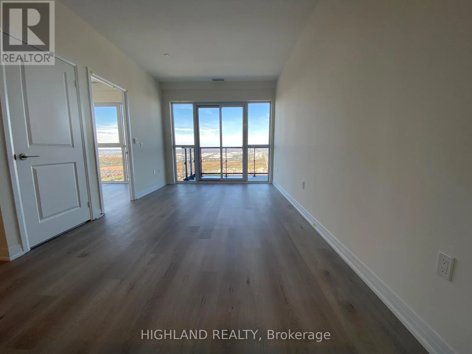 3606 - 15 WATERGARDEN DRIVE
