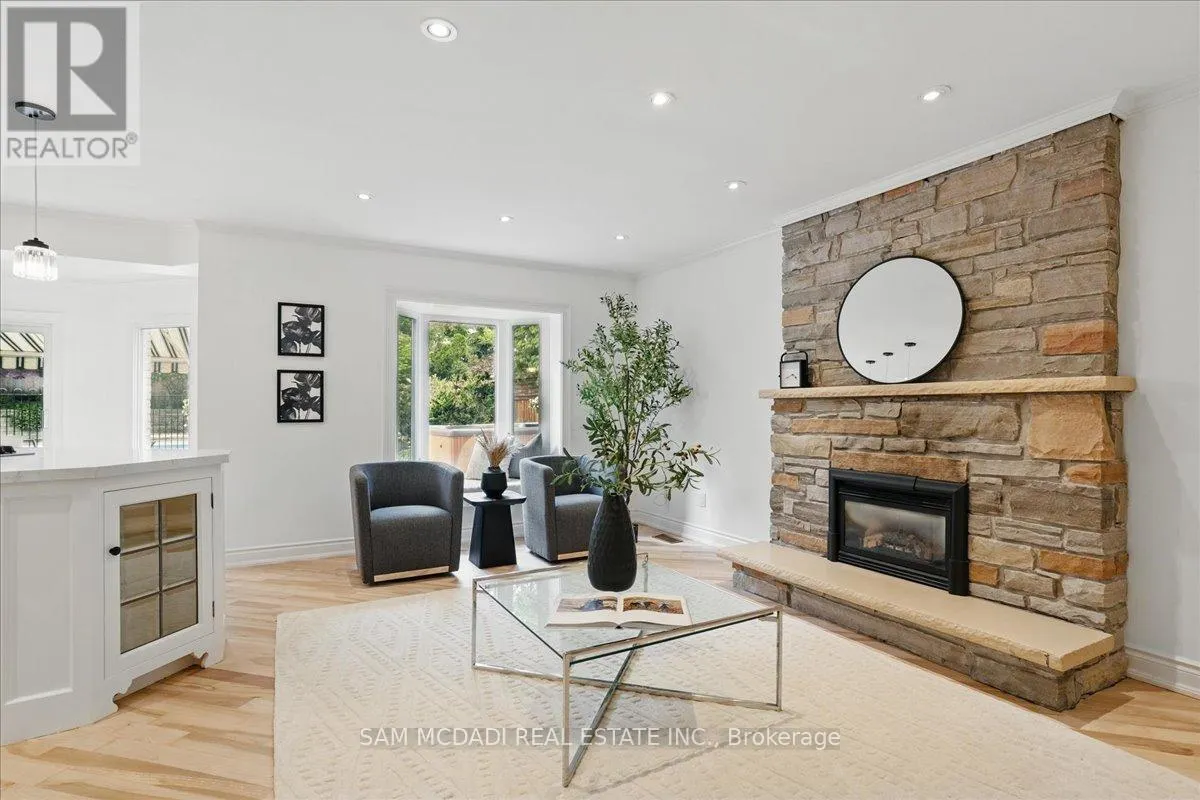 1713 PENGILLEY PLACE