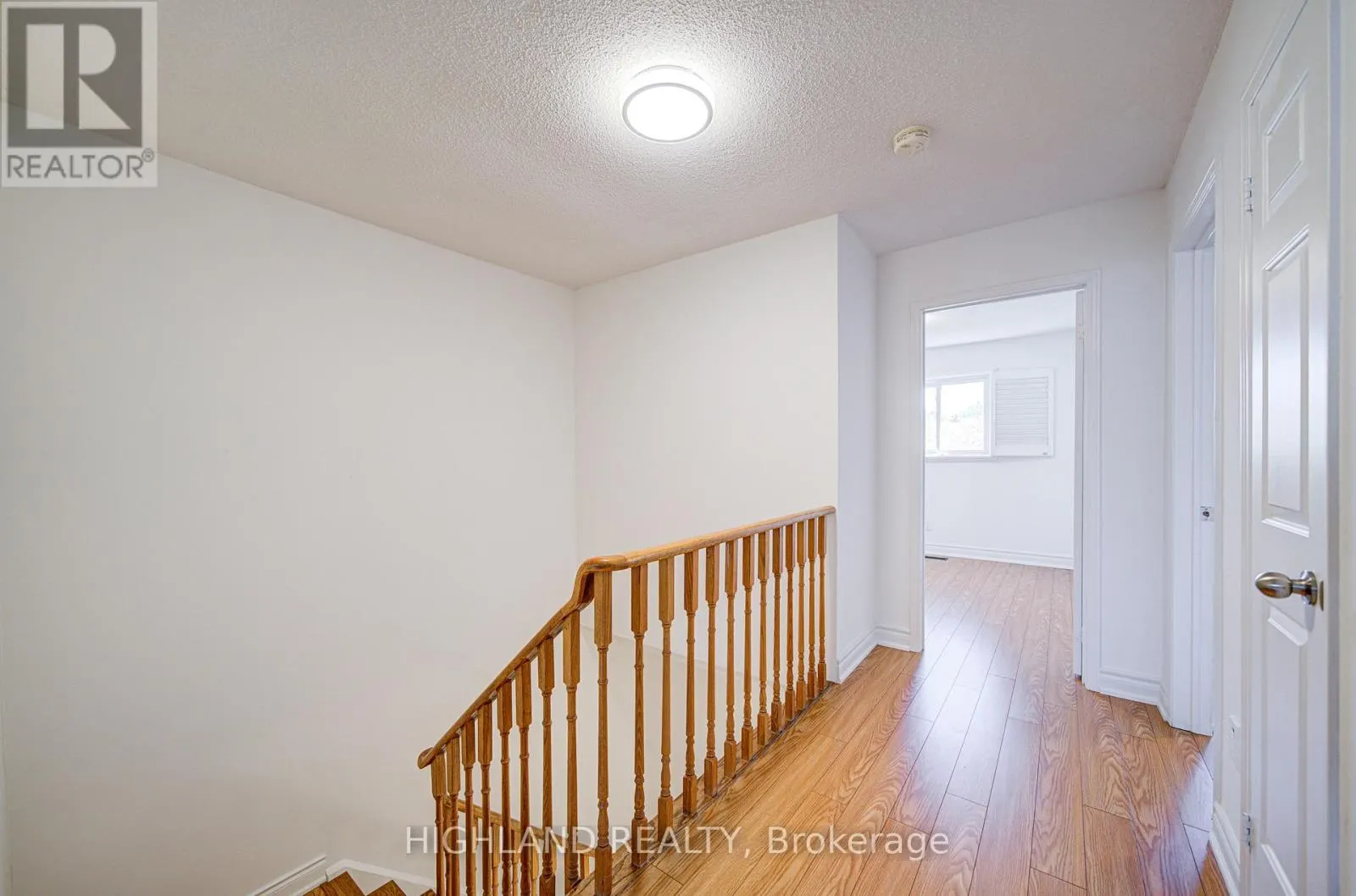 671 DINSMORE COURT