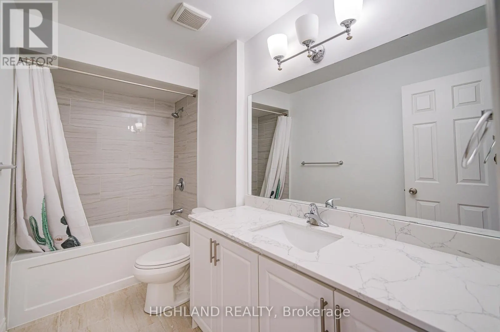 671 DINSMORE COURT