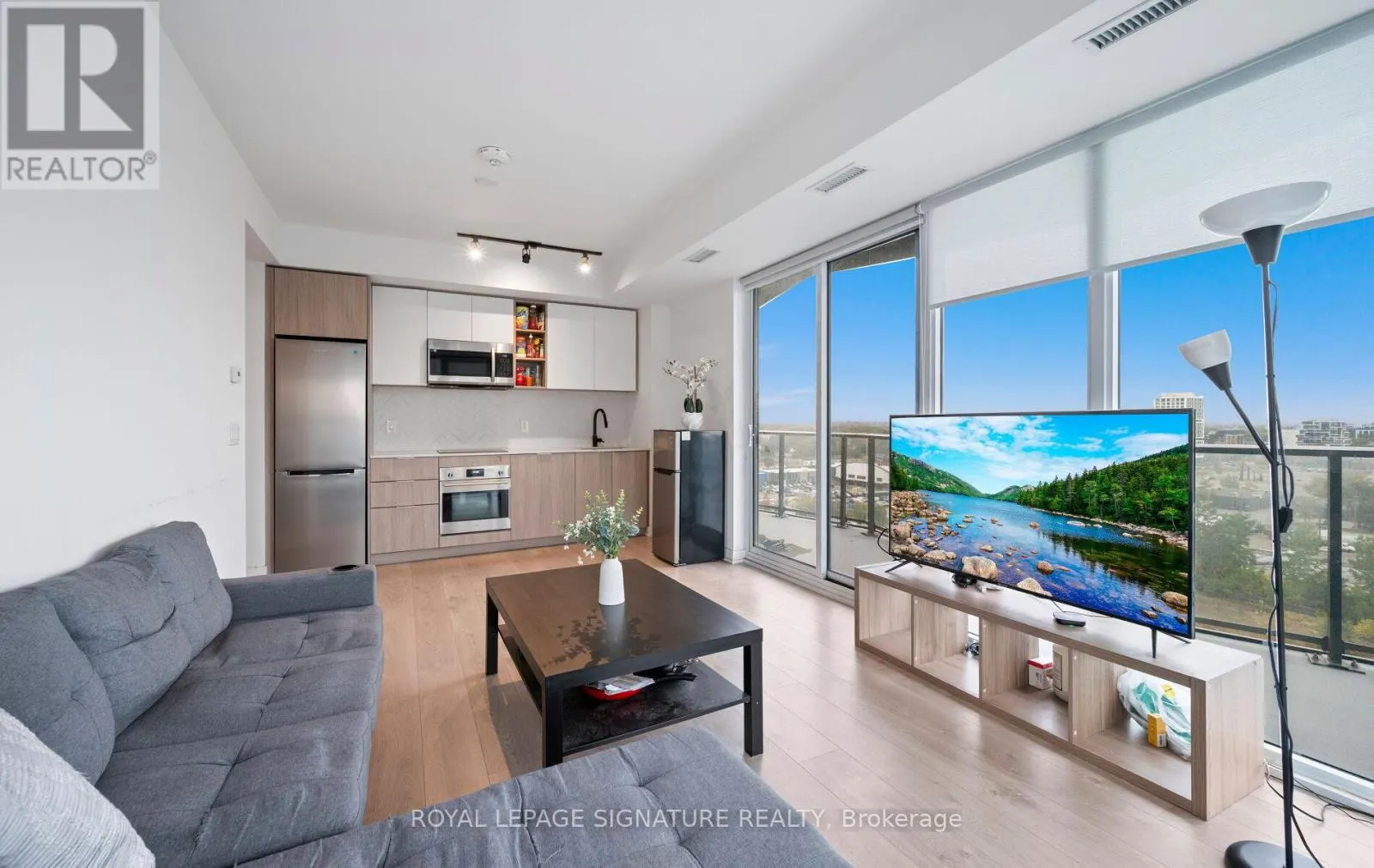 1208 - 36 ZORRA STREET