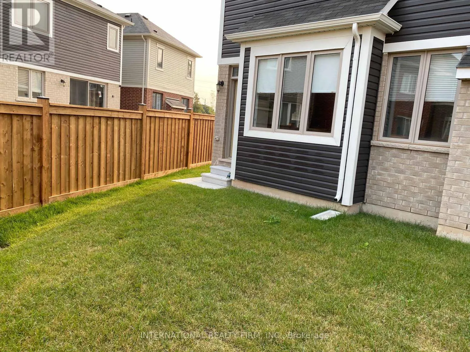 612 JUNEBERRY COURT