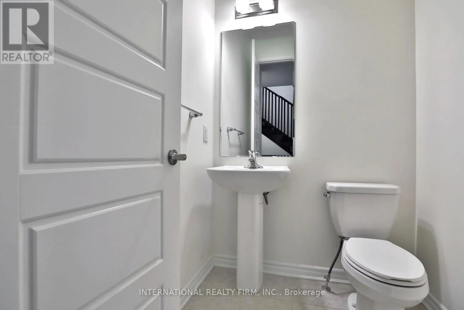 612 JUNEBERRY COURT