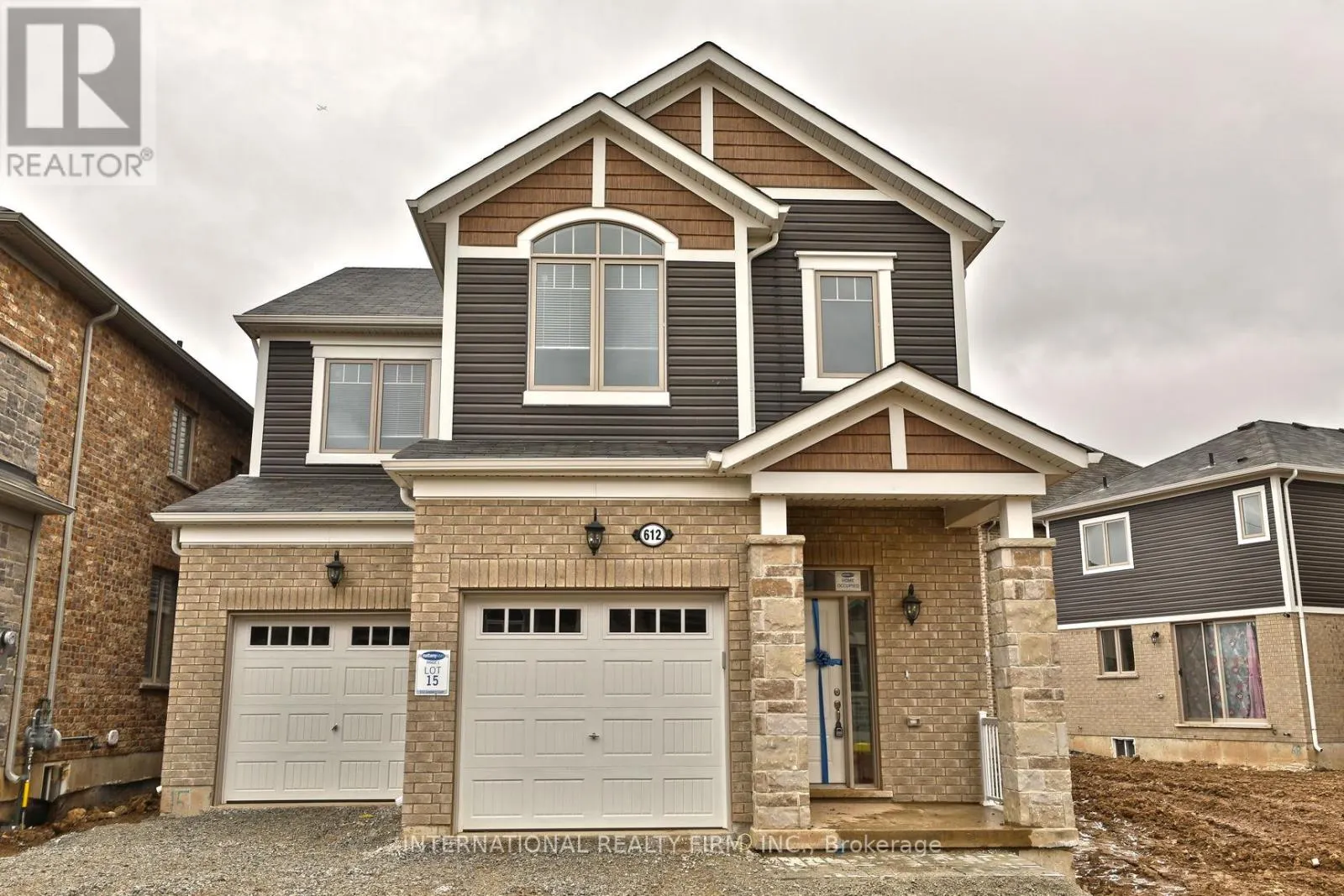 612 JUNEBERRY COURT