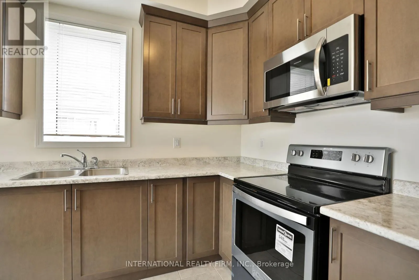 612 JUNEBERRY COURT