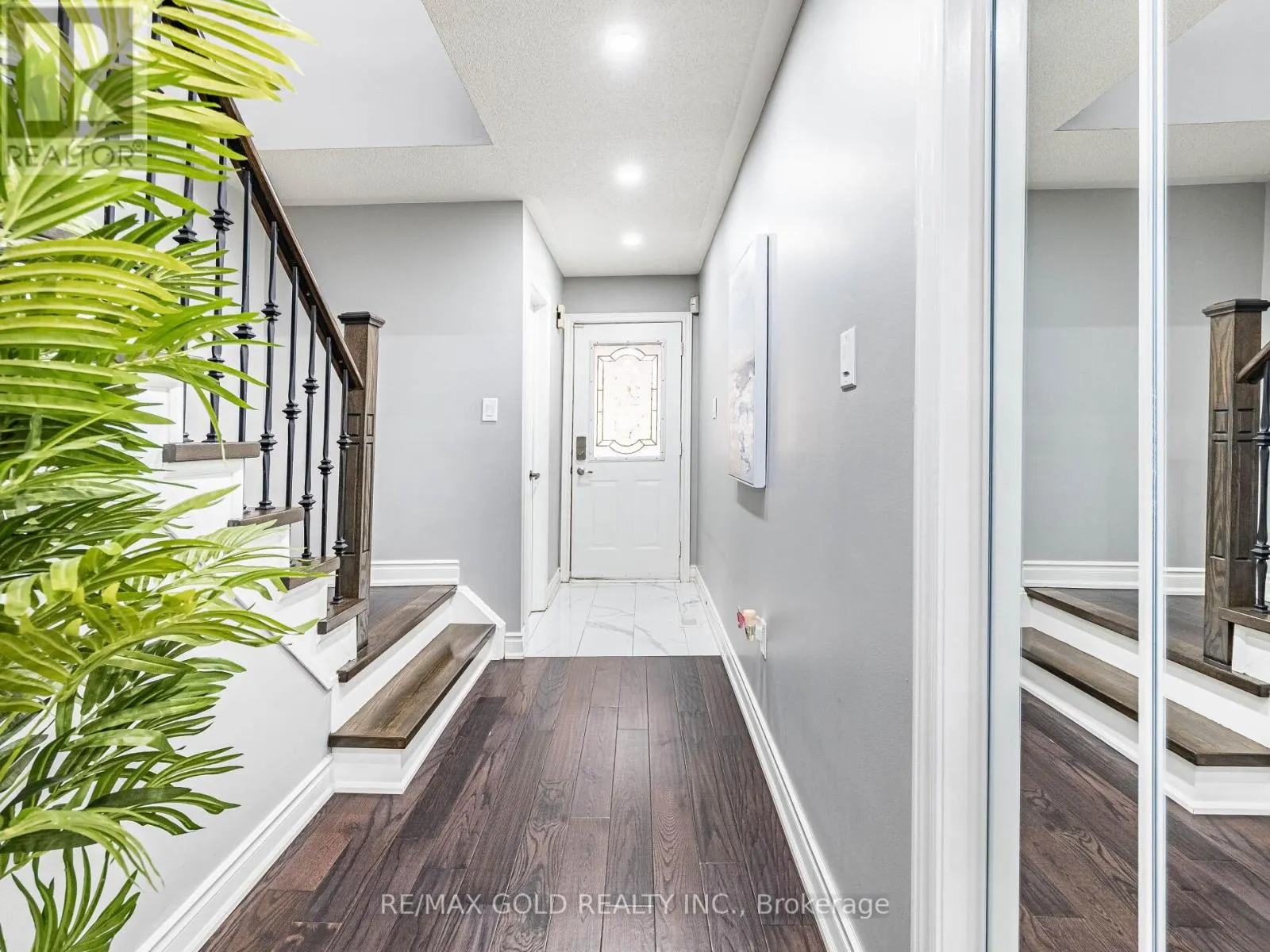 39 TESSLER CRESCENT