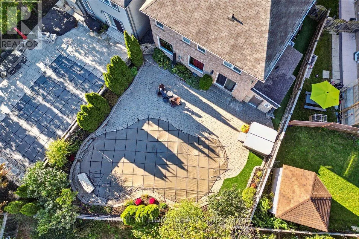 899 PICKERSGILL CRESCENT