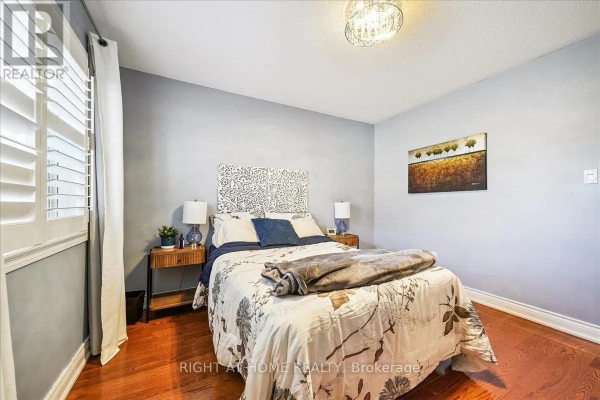 899 PICKERSGILL CRESCENT