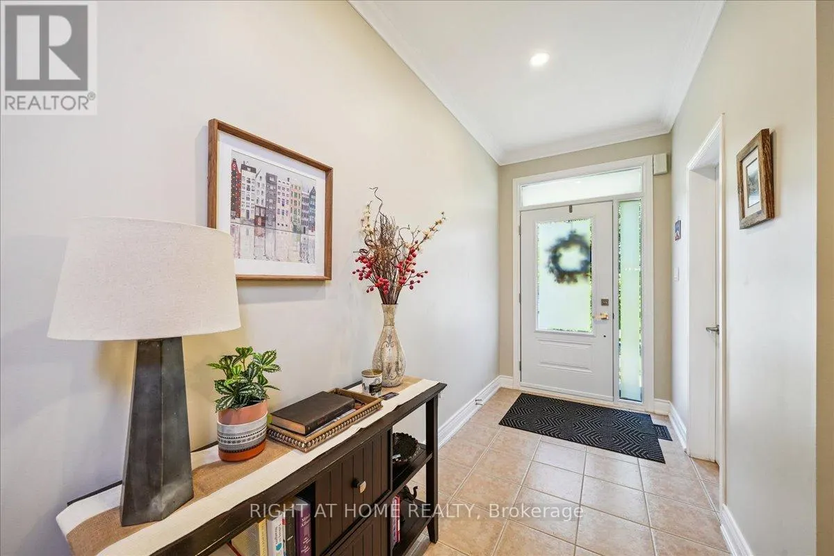 899 PICKERSGILL CRESCENT