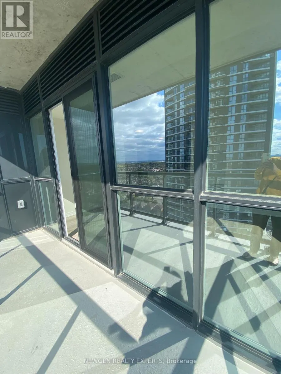 2004 - 15 WATERGARDEN DRIVE