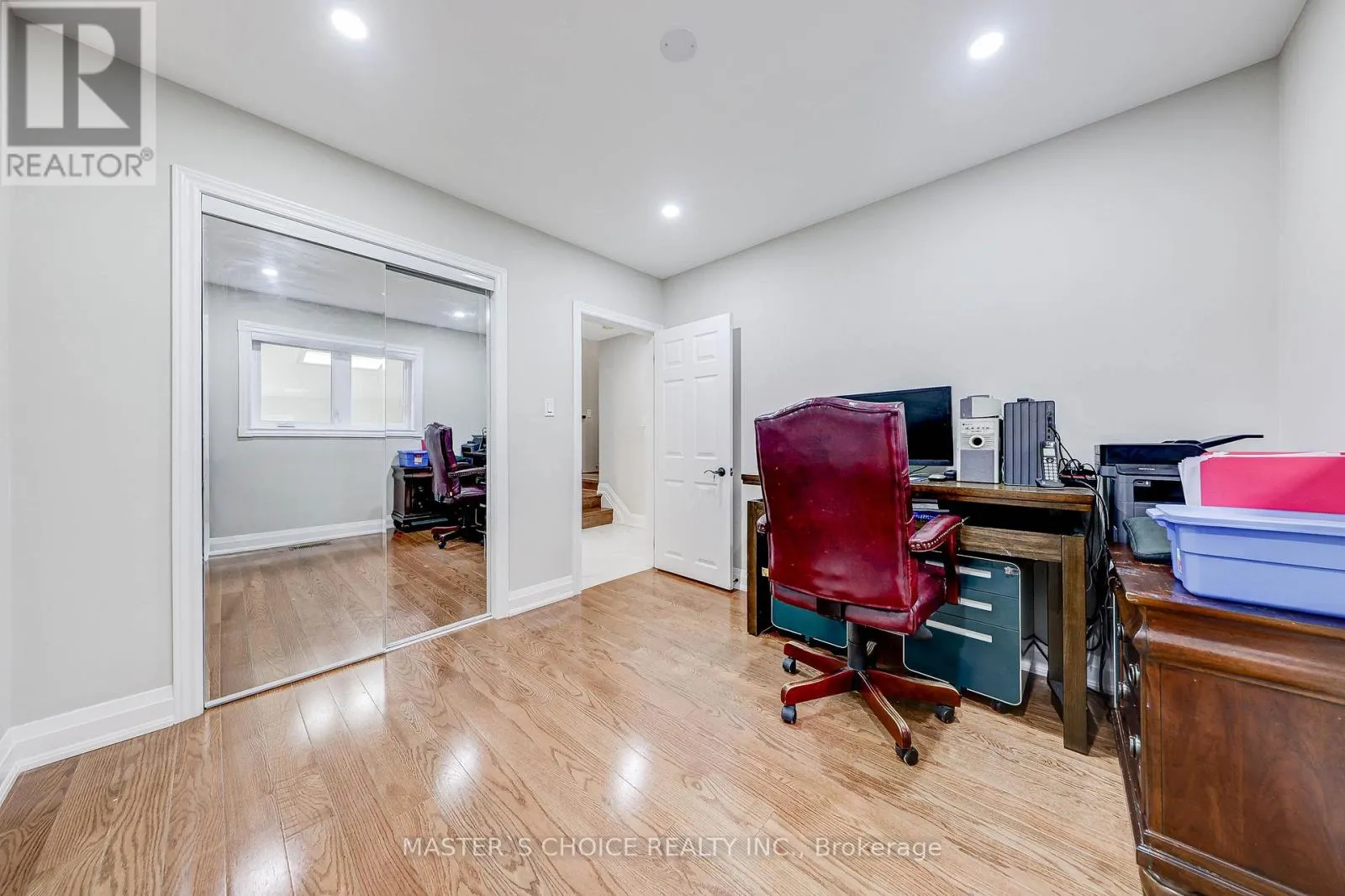 17 SLATER COURT