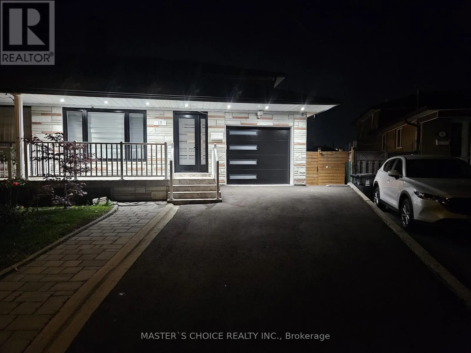 17 SLATER COURT