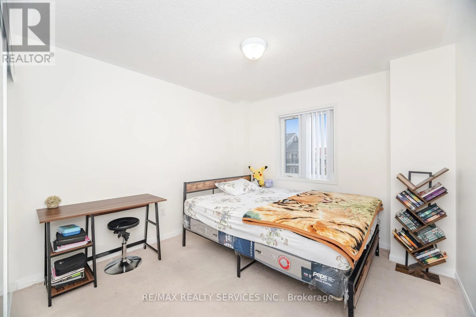 320 - 250 SUNNY MEADOW BOULEVARD