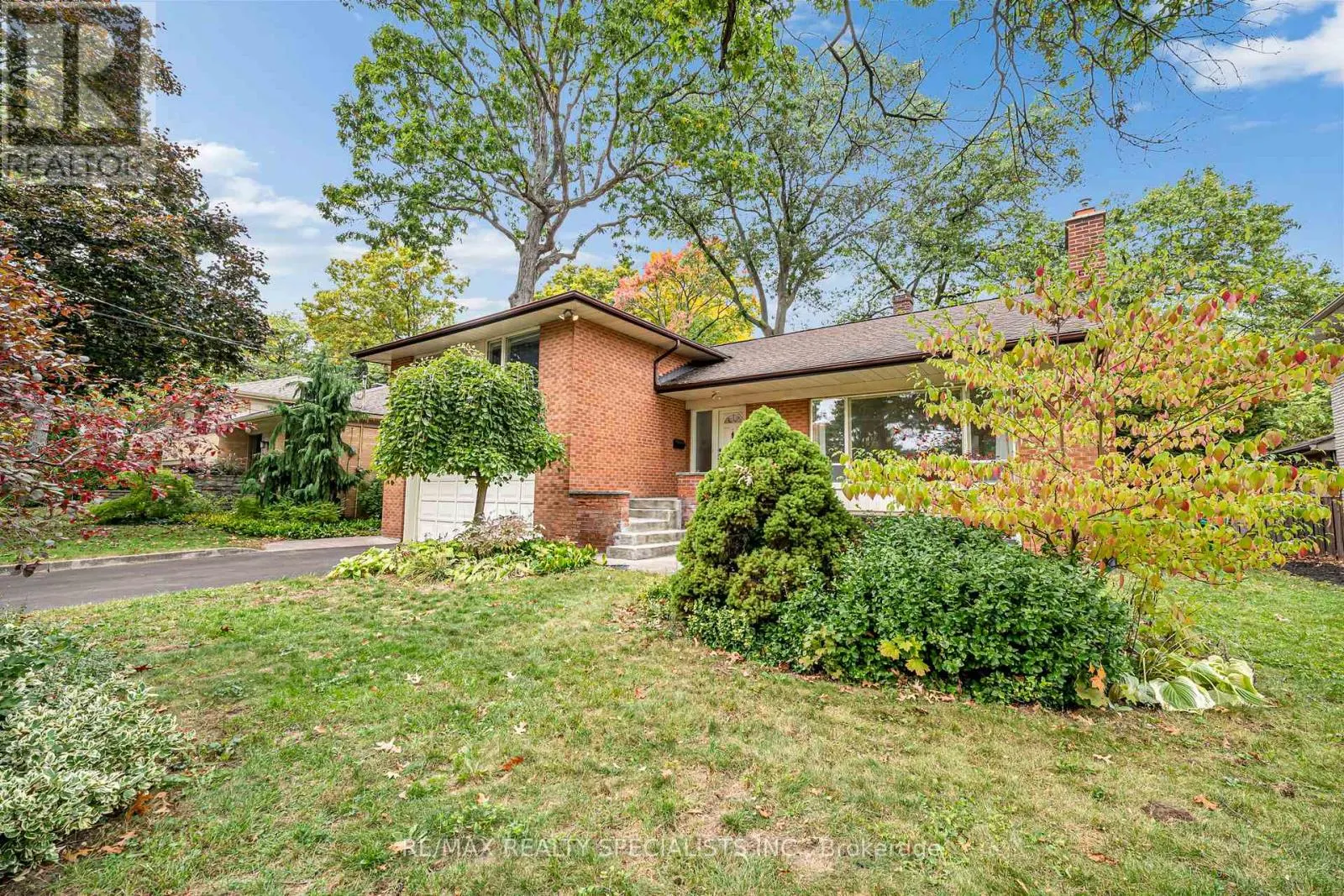 1403 BALLYCLARE DRIVE