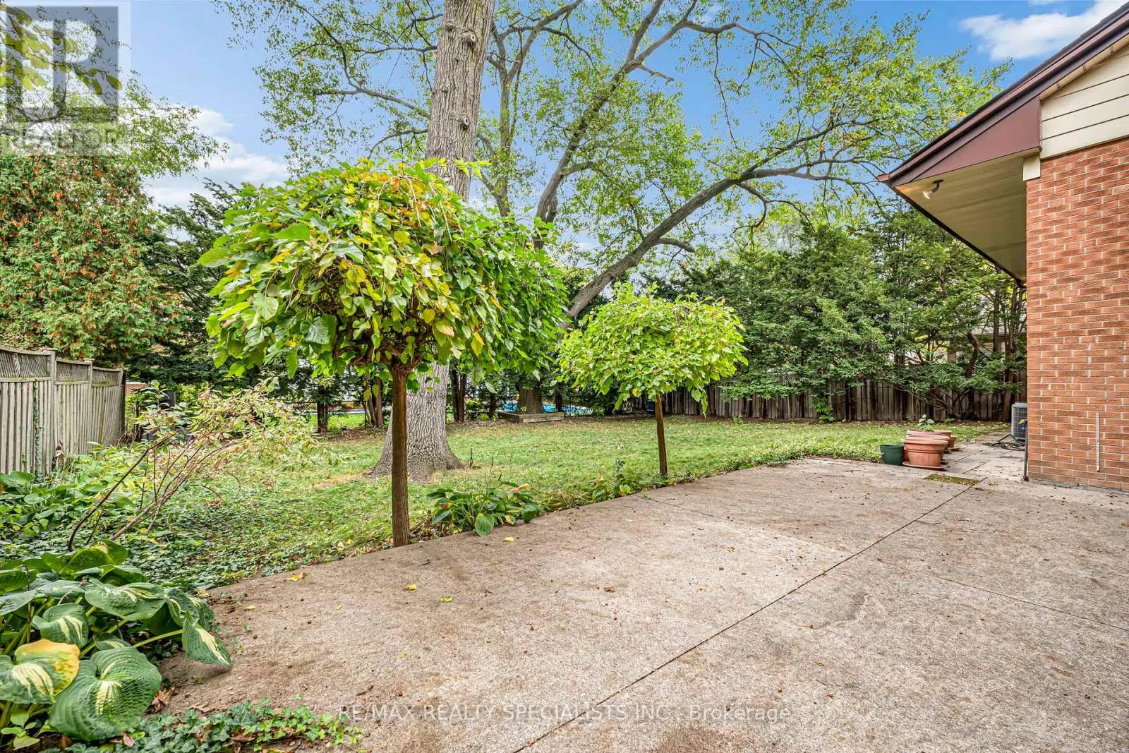 1403 BALLYCLARE DRIVE