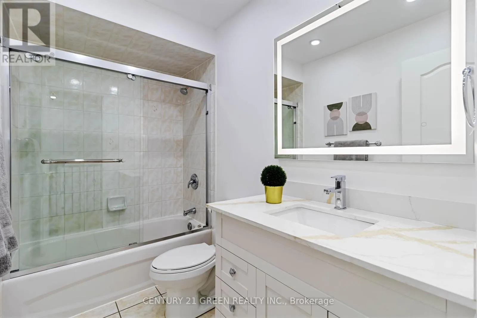 6085 ROWERS CRESCENT