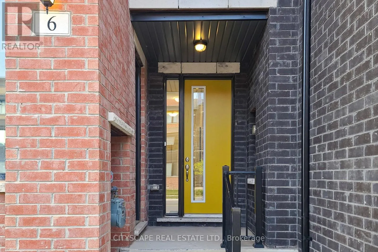 6 MARVIN AVENUE
