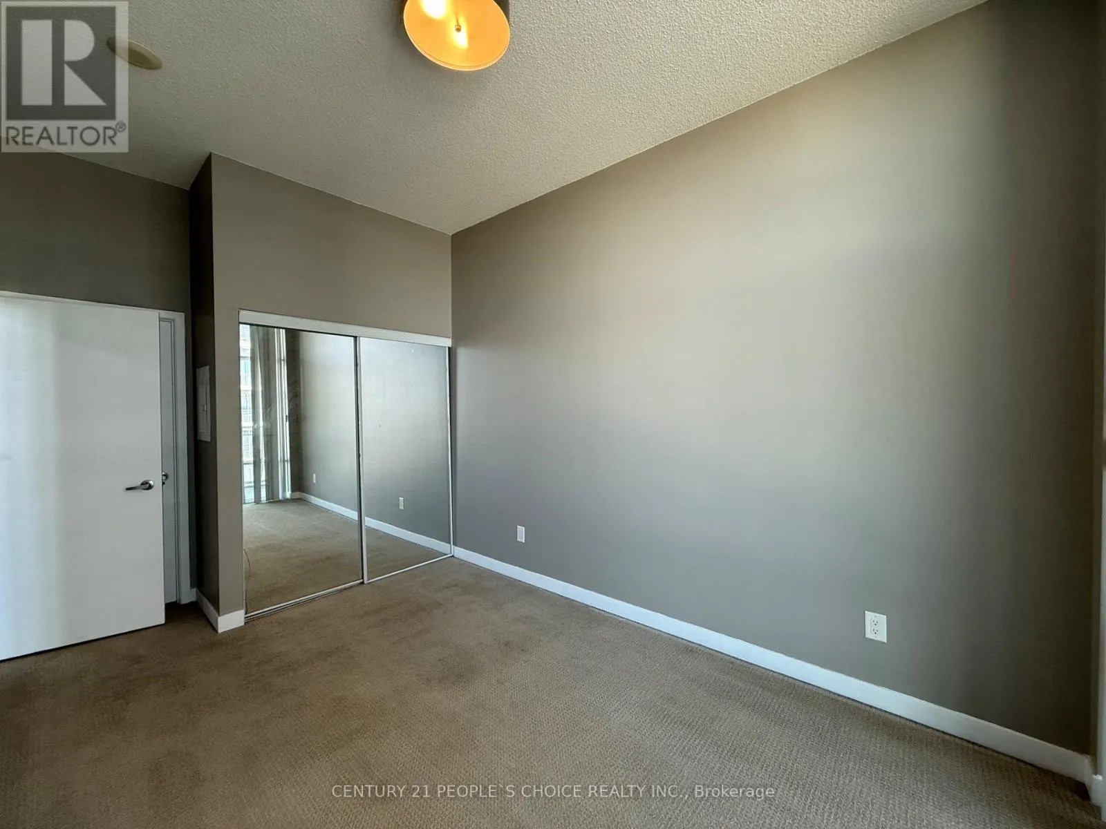 2210 - 365 PRINCE OF WALES DRIVE