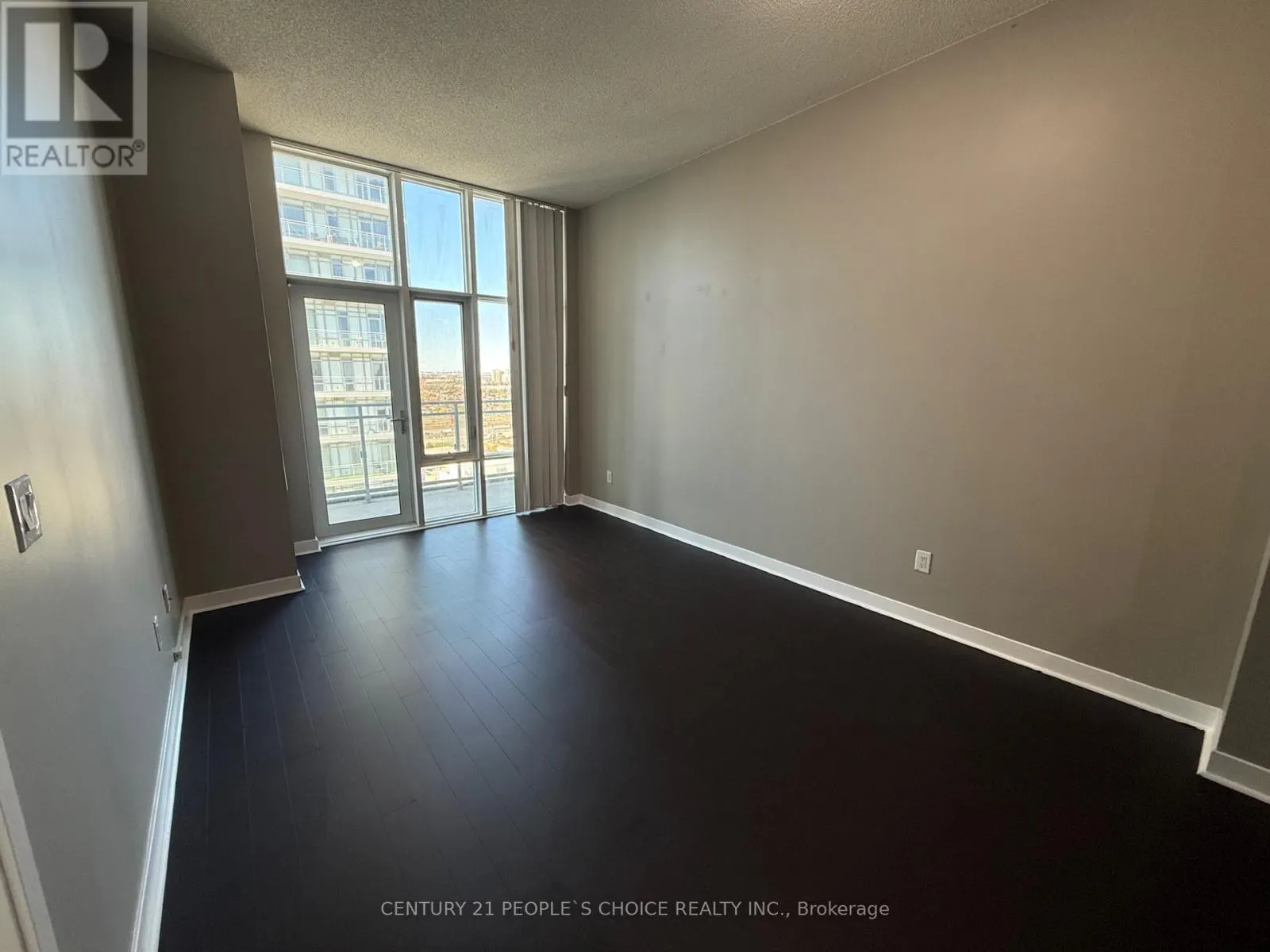 2210 - 365 PRINCE OF WALES DRIVE
