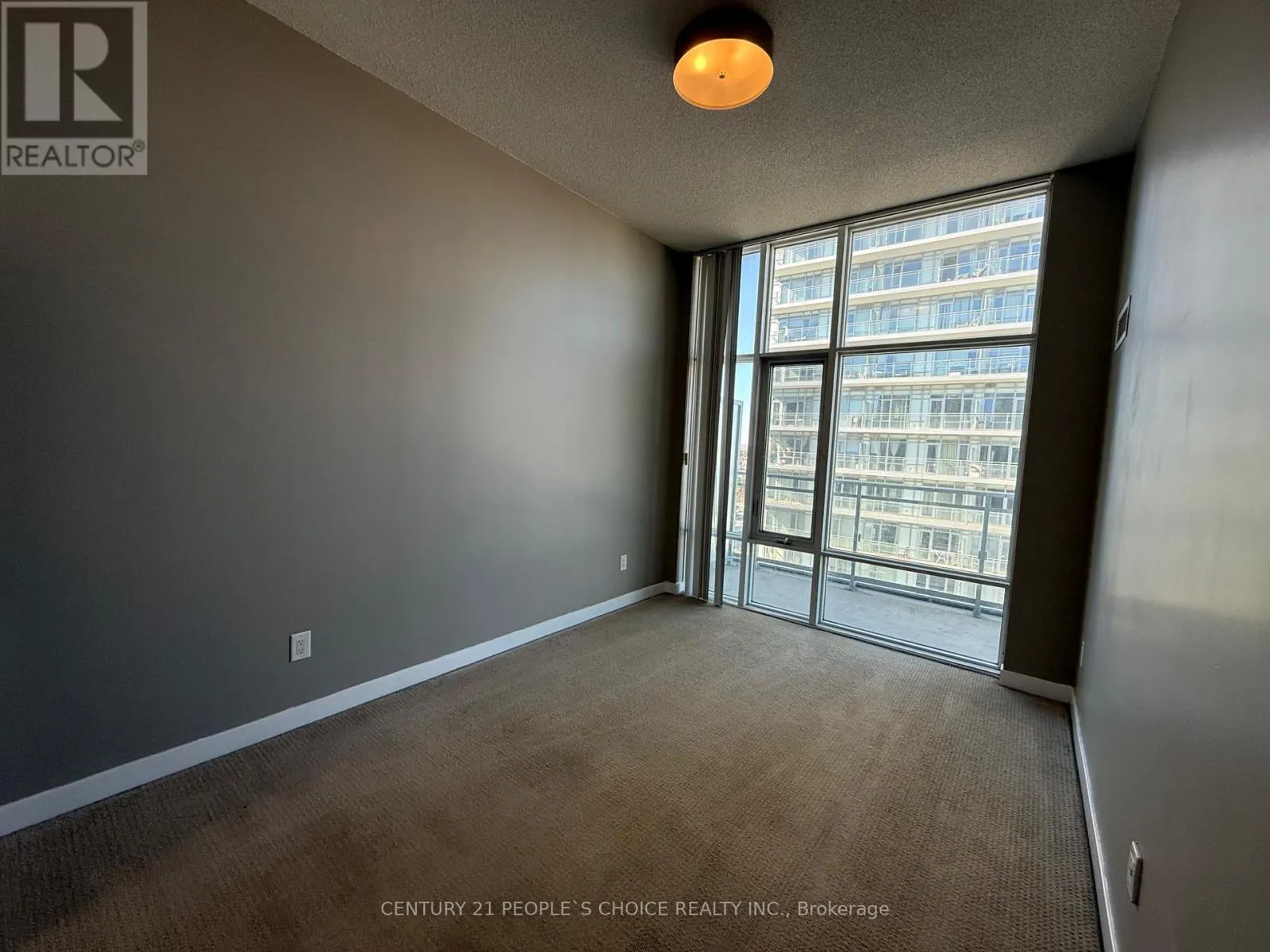 2210 - 365 PRINCE OF WALES DRIVE