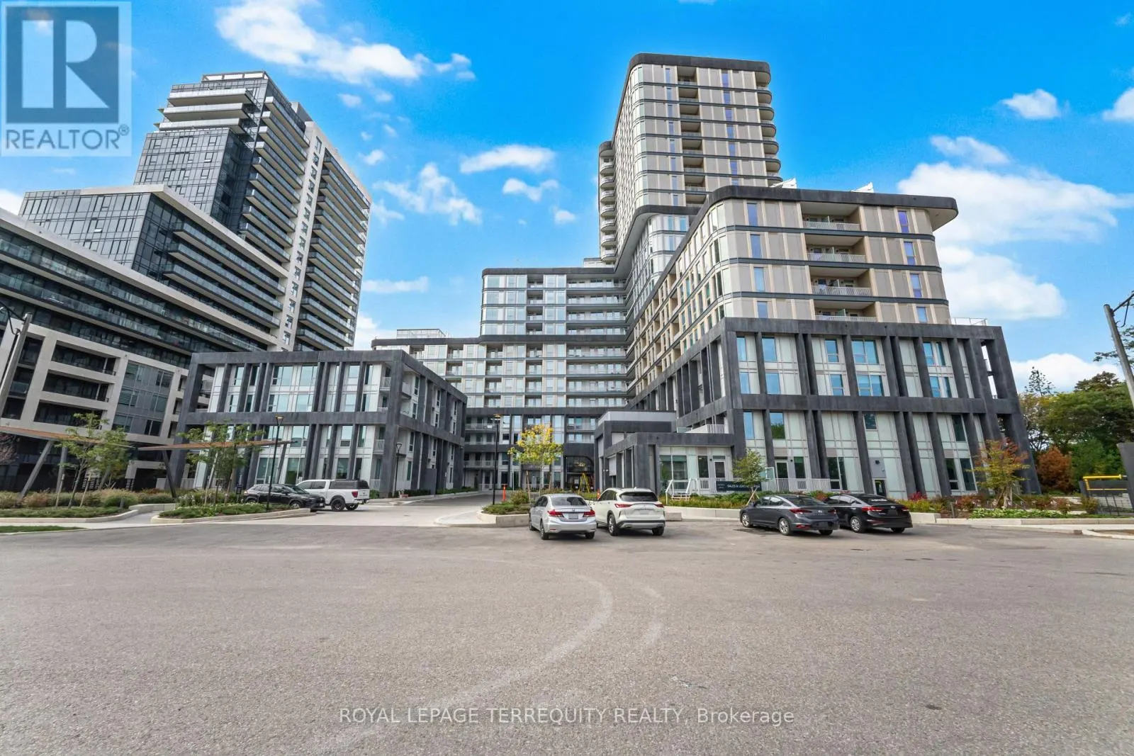 515 - 3240 WILLIAM COLTSON AVENUE